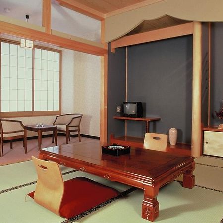 Ryokan Ikazawa Onsen Yumotokan Minamiuonuma Extérieur photo
